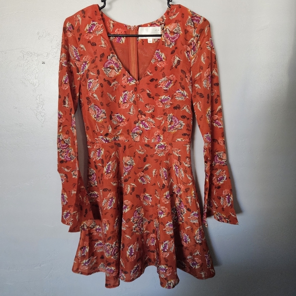 J.O.A. Women's Small Floral Orange Long Sleeve Dress Mini V-neck Bell Statement
